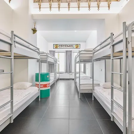The Legacy By 2go4 Center Hostel Brüssel
