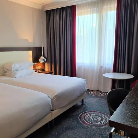 Hotel Hilton Grand Place 4*