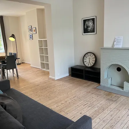 Uccle Chic Flat * Bryssel