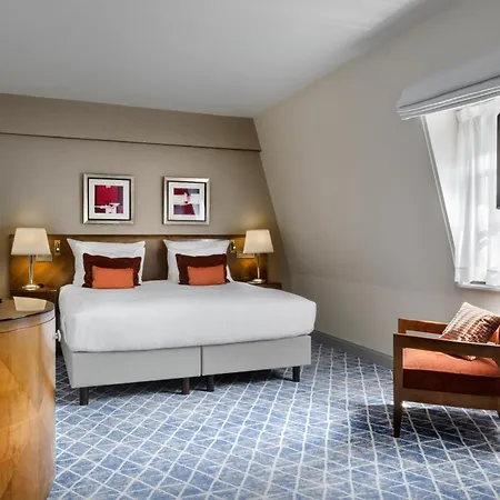 Warwick Grand-place 4*