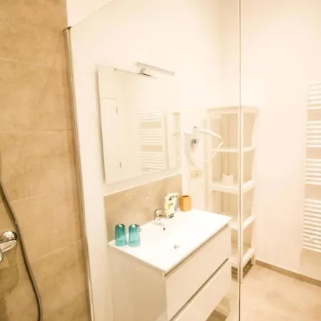 Apartamento Smart - Commerçant Bruxelas