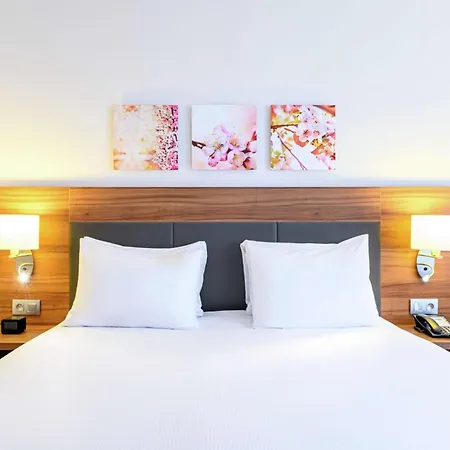Hilton Garden Centre Hotel Bruxelles