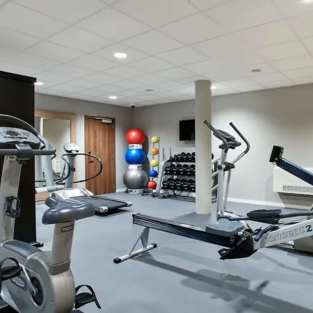 Hilton Garden Centre Hotel