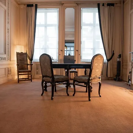 Bed & Breakfast De Maitre De Vaughan *
