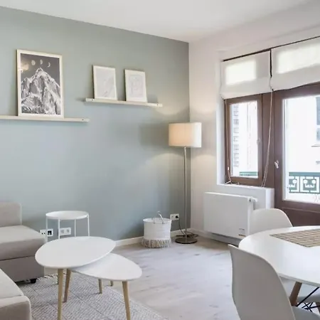 Brand New 1 Bedroom In The Center Апартаменты Брюссель