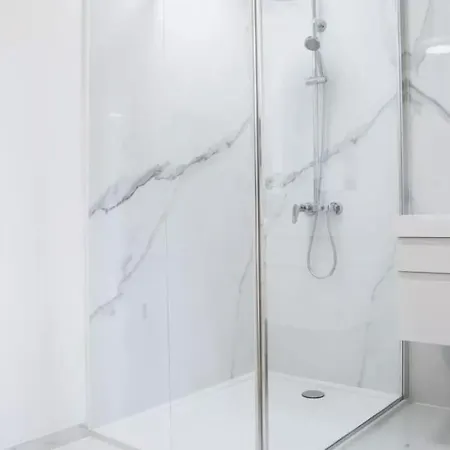 Brand New 1 Bedroom In The Center * Брюссель