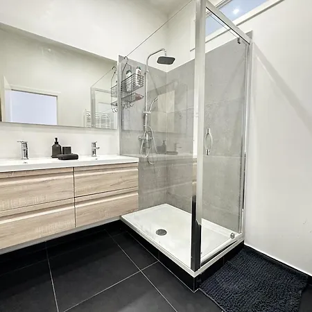 Trendy Flat In Appartement *