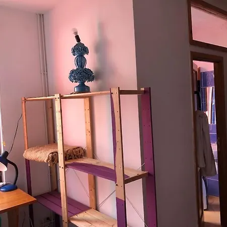 Cozy & Comfy House In Forest! بيت للعطل *