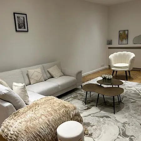 Centre - Ixelles - Avenue Louise - Chic *