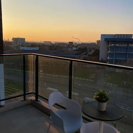 Luxury With Stunning View & Free Parking 布鲁塞尔