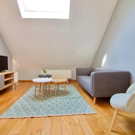 Heart Of Grand Place - Stunning 2br Duplex Appartement *