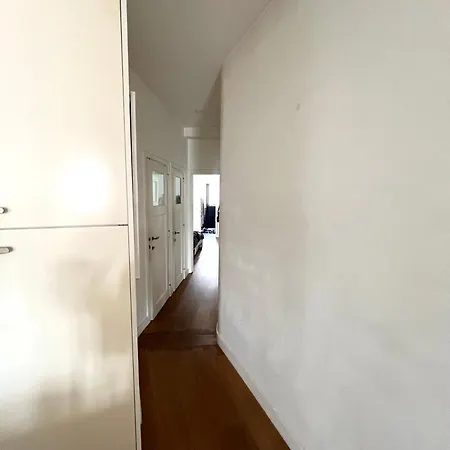 Appartement Lumineux Haussmanien Du Nord