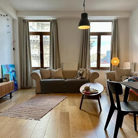 Apartament Les Pieds A La Grande Place Bruksela
