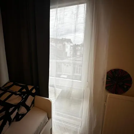 Alexanor Cosy Private In A Shared Habitación en casa particular *