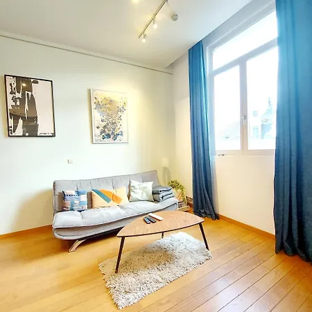 New Stylish Grand Place City Center Duplex Apartment *