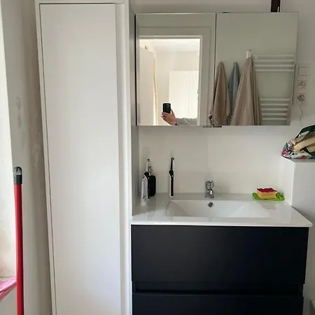 In Maison De Metre In Etterbeek *