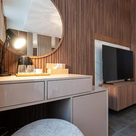 Апартаменты Luxueuse De Standing 1 *