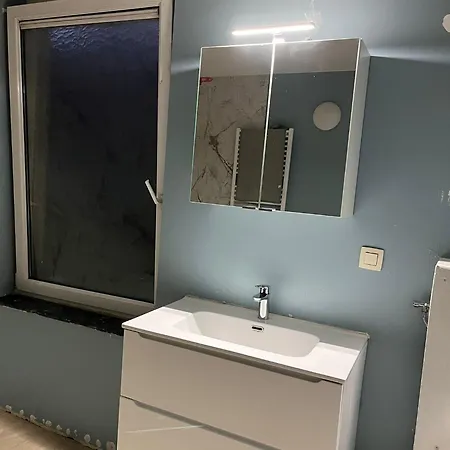 Chambre 2 Lits Simples Брюссель