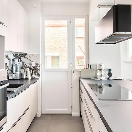 European Heart 2-bedroom Flat. 公寓 布鲁塞尔
