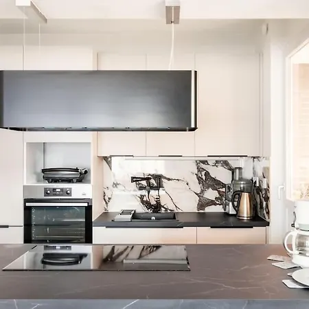 European Heart 2-bedroom Flat. 布鲁塞尔