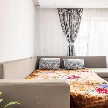 European Heart 2-bedroom Flat. Brüsszel
