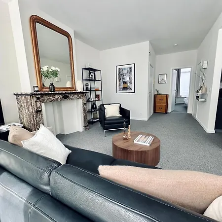 Apartament Magnifique Au Coeur Du Sablon ! Bruksela