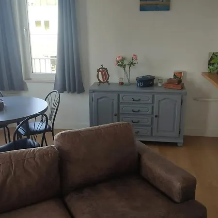 Charming In Etterbeek 70 M² With Balcony Apartment