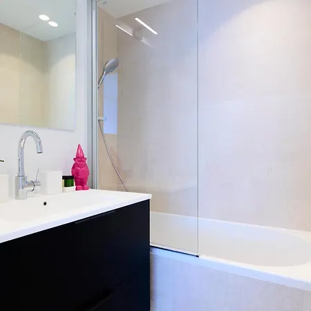 The Nations Bois De La Cambre Flats Apartment Brussels