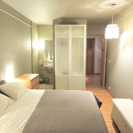 公寓 Spacious In Brussels, Large Private Garden *