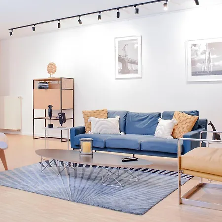 Apartment R213 Residences Botanique