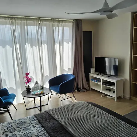 Ubytování v soukromí Deluxe Au 2eme Etage, Double Au 4eme Etage Not A