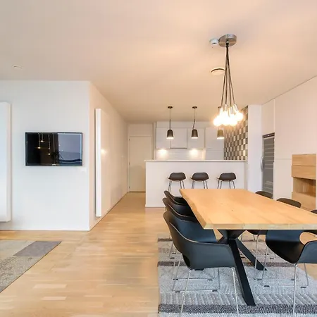 Apartment Beautiful 1 Bedroom Close To Parc De Brussels