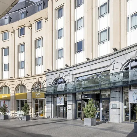 Hilton Grand Place 4*