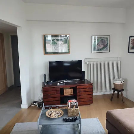 Апартаменты Charming In Etterbeek 70 M² With Balcony *