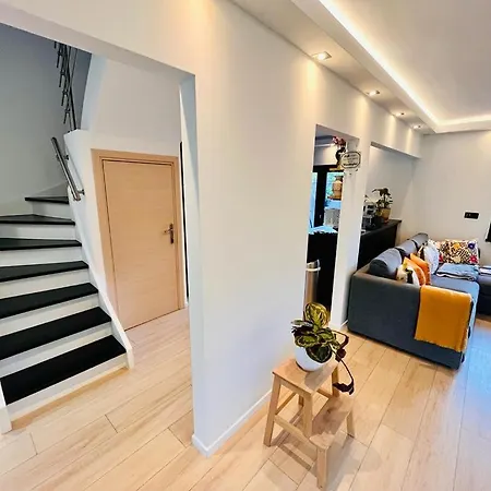 Habitación en casa particular Town House With Garden - 1 With Shared Bathroom Bruselas