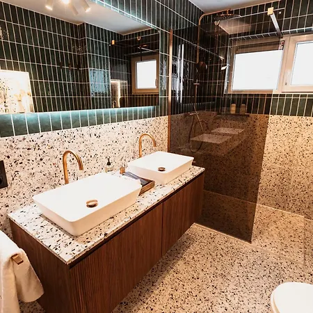 Apartment Golden Dove Luxury *