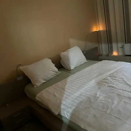Brussels Stay * 布鲁塞尔