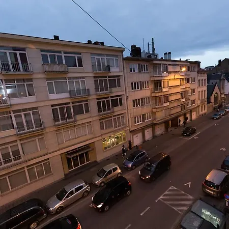 Apartment Louise Vleurgat