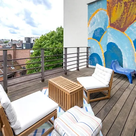 Garden House - 4 Bdrs Apartment *