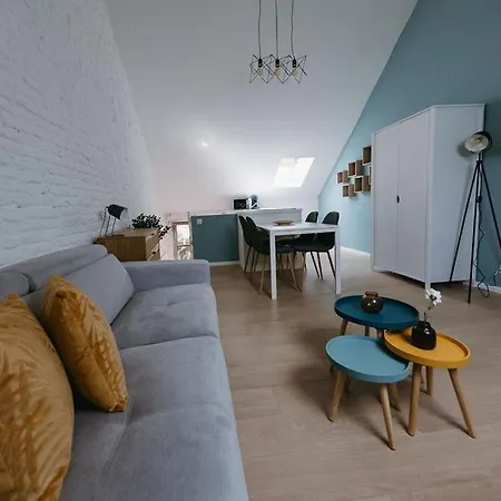 Sablon 54 아파트 *