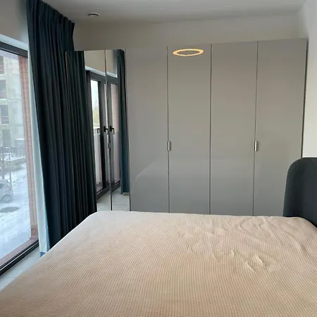 Superbe Cosy Avec Patio Apartment