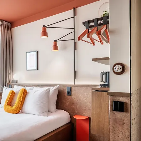 Otel The Usual 4*