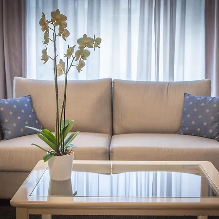Отель First Euroflat 4*