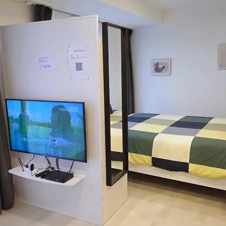 Chez Esmara Et Philippe * Bryssel