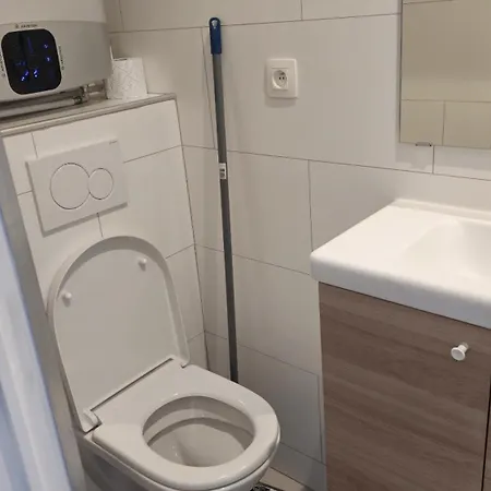 Chez Esmara Et Philippe Lägenhet *