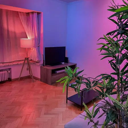 Moliere - Hue Connected *