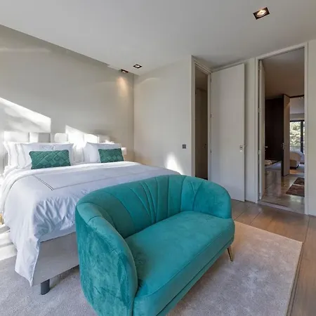 4bd In Apartment *