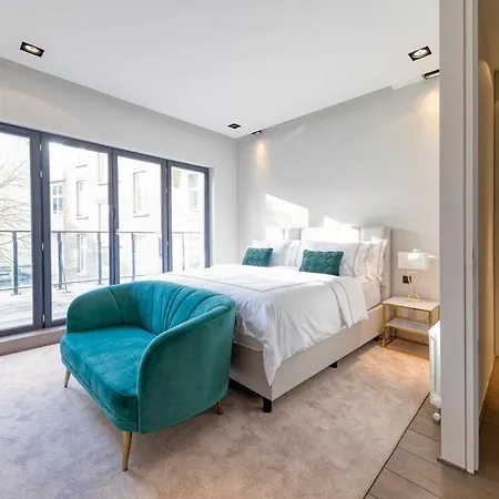 4bd In Brussels