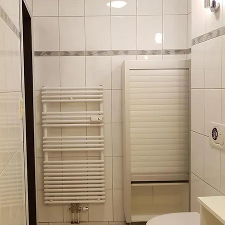 Chez Esmara Et Philippe * Brusel