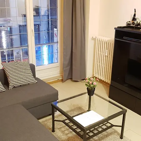 Chez Esmara Et Philippe * Brusel